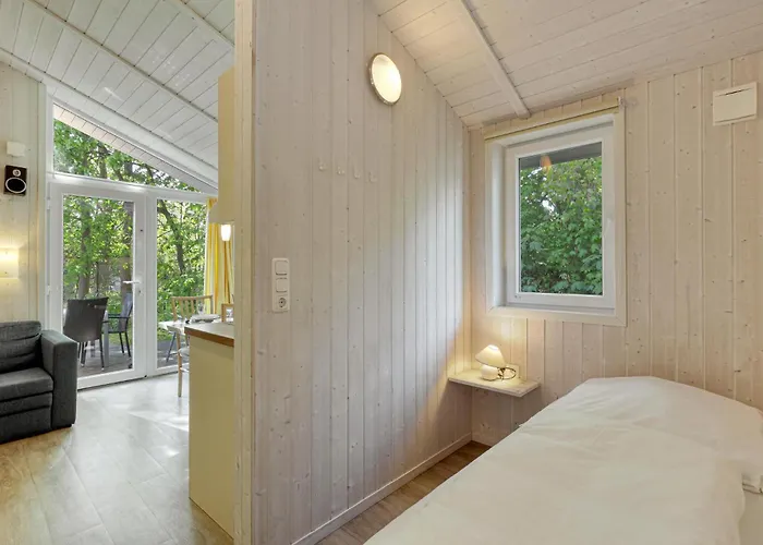 Schmugglerstieg 13d - Dorf 5 *